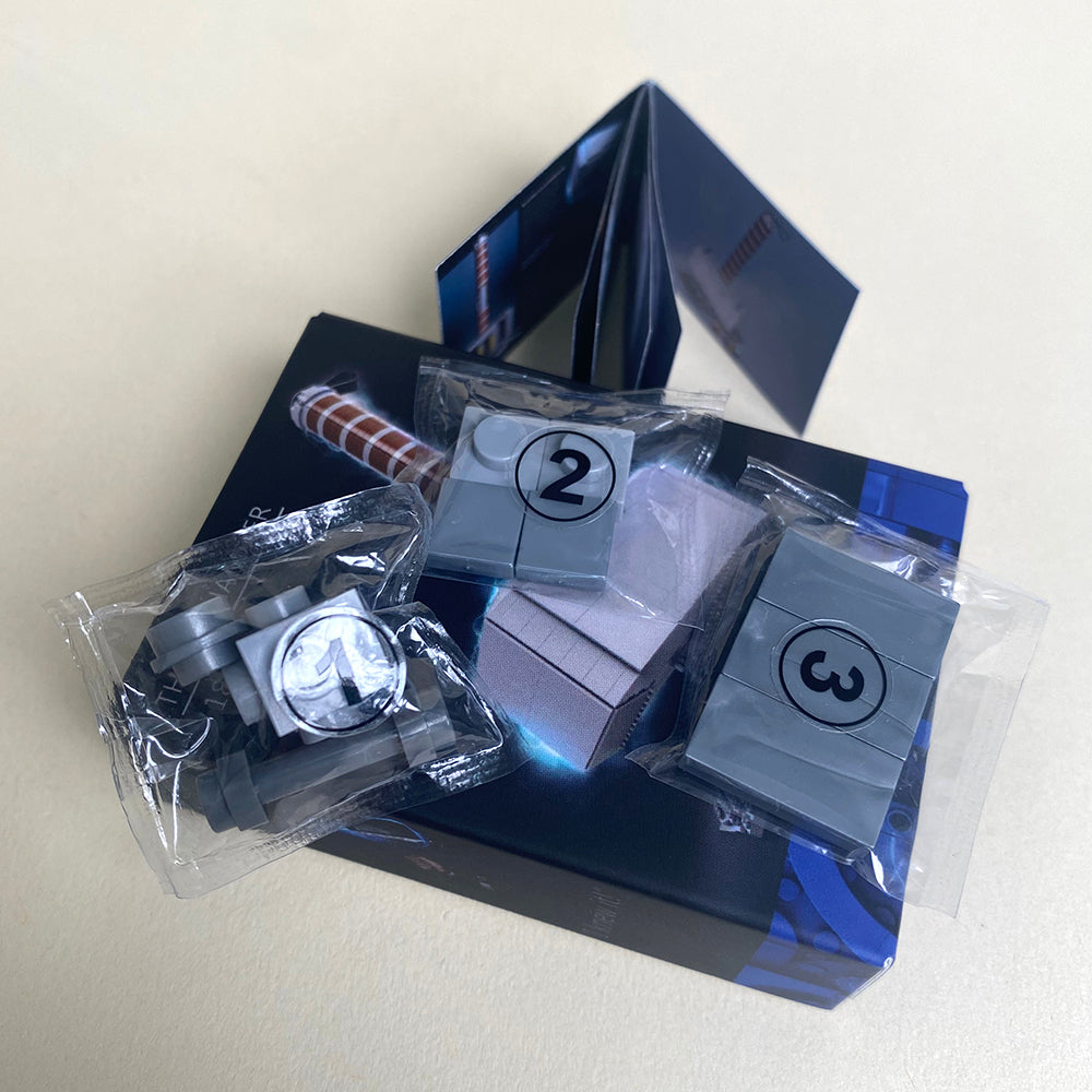 Mini Tiny Thor's Hammer MOC Kit too many bricks Come with Box and Manual